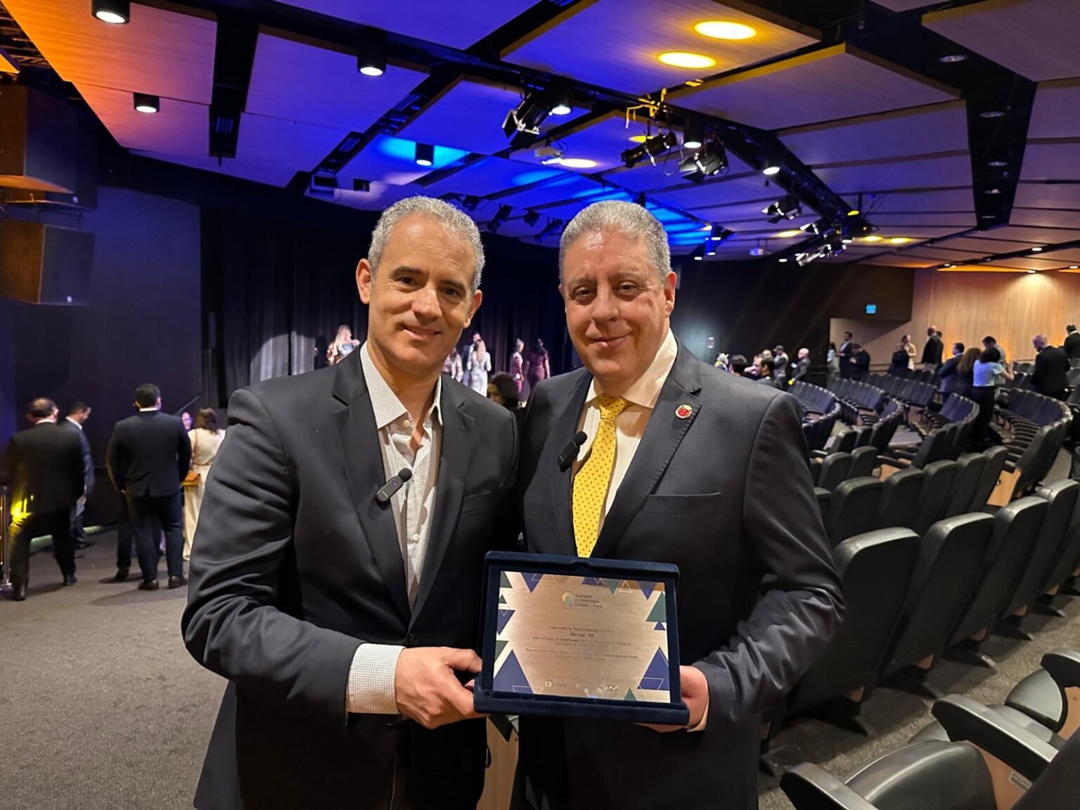 Prefeitura de Maringá recebe prêmio do Tesouro Nacional pela qualidade das informações fiscais e contábeis