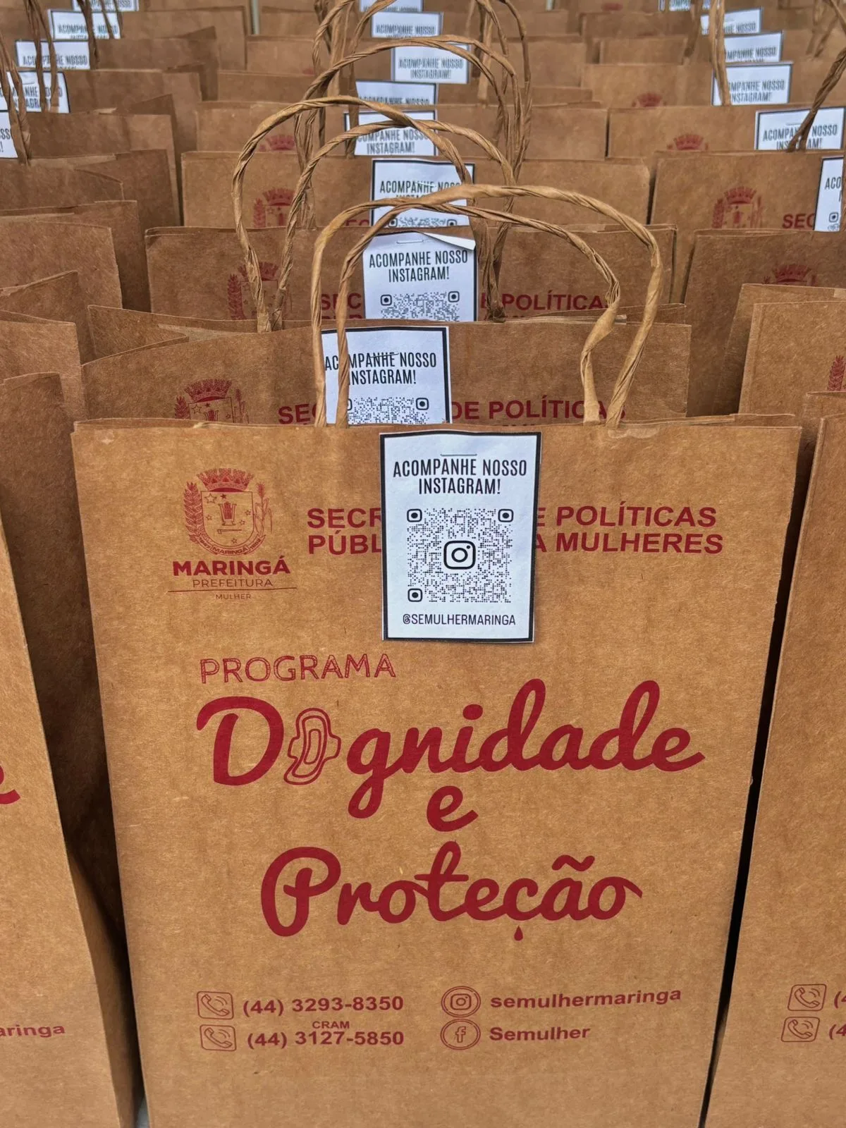 Maringá, absorventes, dignidade menstrual, mulheres, Semulher, Prefeitura de Maringá, combate à violência, educação, saúde feminina, apoio mulheres, Olga Agulhon, programa Dignidade e Proteção, Semulher Itinerante, curso de Libras