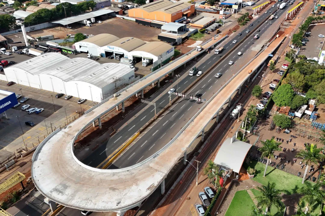 BR-376 em Sarandi terá interdição no sábado para nova passarela, obra afetará o Trânsito