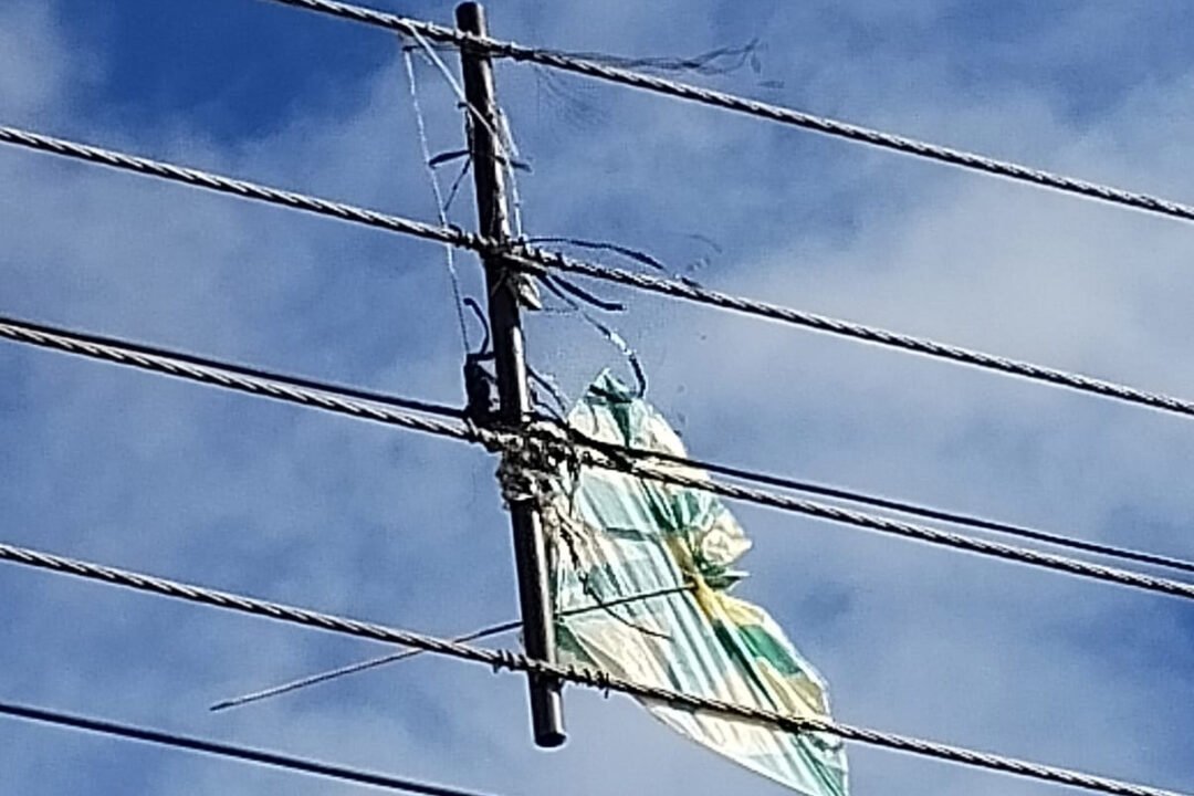 Cerol de pipas corta linhas de energia e põe vidas em risco no Paraná