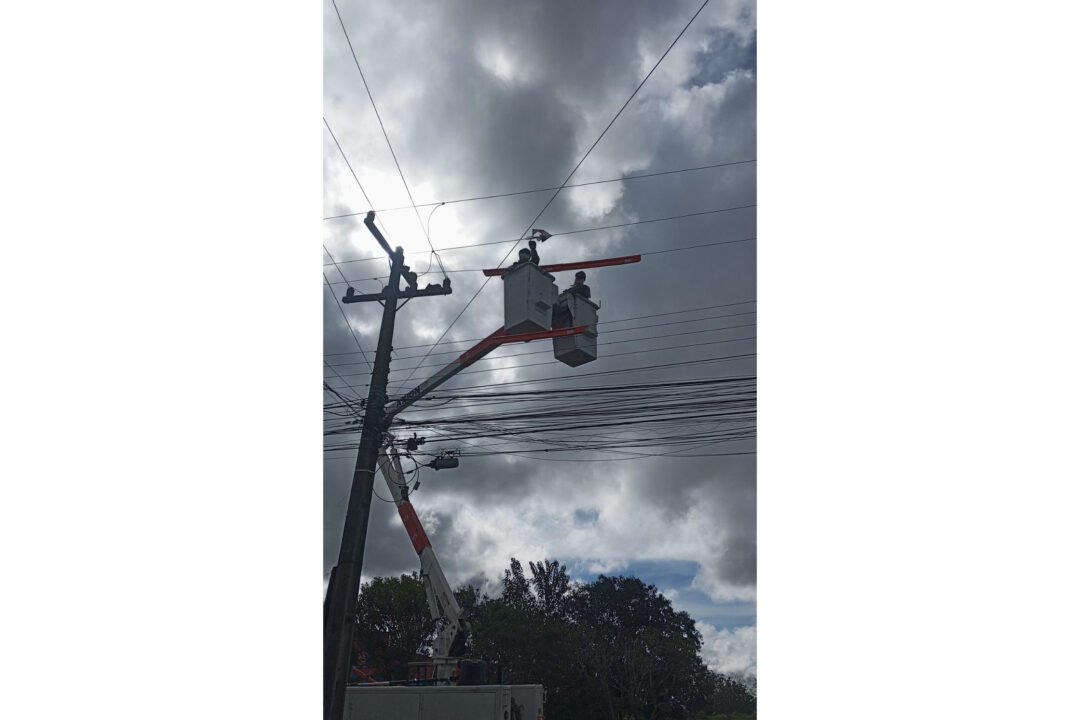 Cerol de pipas corta linhas de energia e põe vidas em risco no Paraná