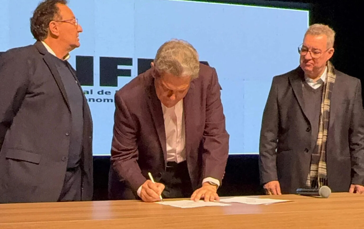 Acordo entre Prefeitura de Maringá e Crea-PR impulsiona fiscalização de obras