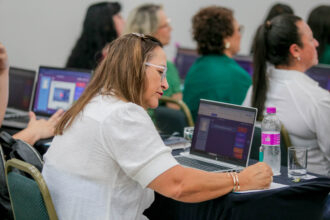 Curso de diretor de escola municipal