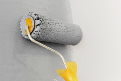 Secretaria de Políticas Públicas para Mulheres abre inscrições para cursos gratuitos de pintura de obras e informática básica