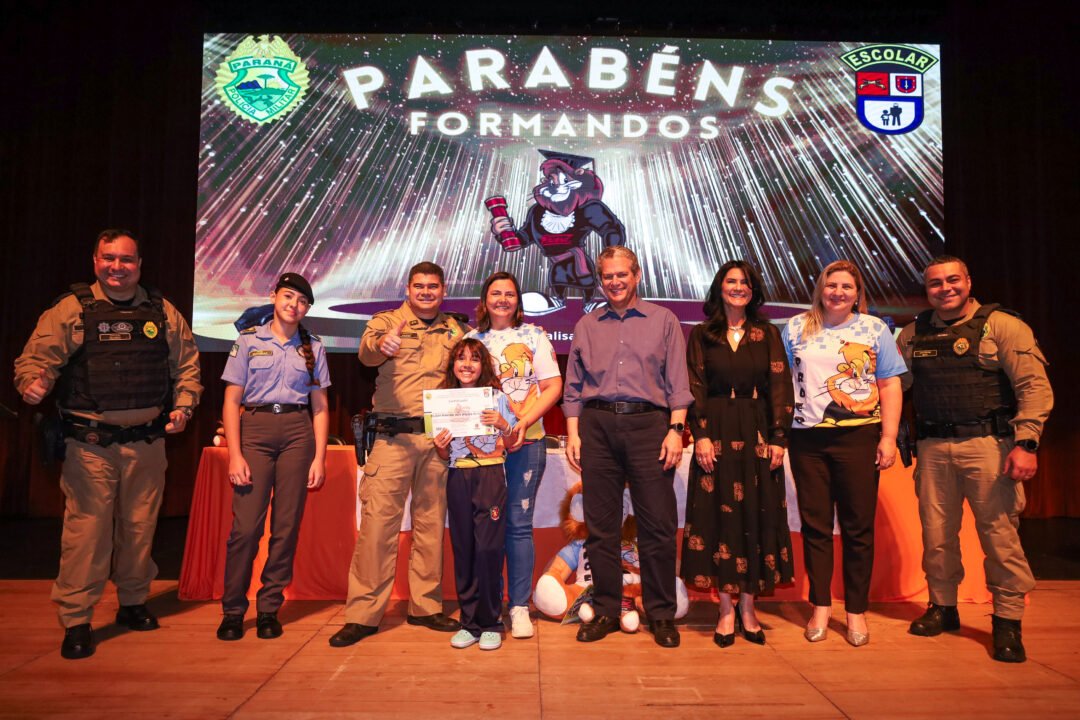 Formaturas do Proerd reúnem mais de mil alunos de escolas municipais de Maringá