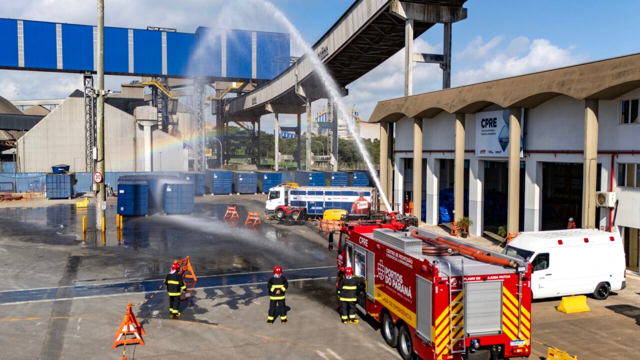 Portos do Paraná investe R$ 27 milhões em alta tecnologia para atendimento a emergências