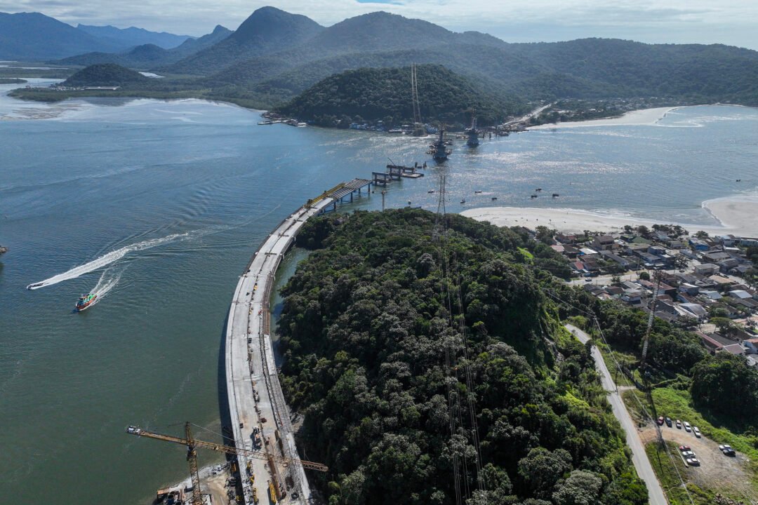 Obras da Ponte de Guaratuba alcançam 70% de execução, confira vídeo e fotos