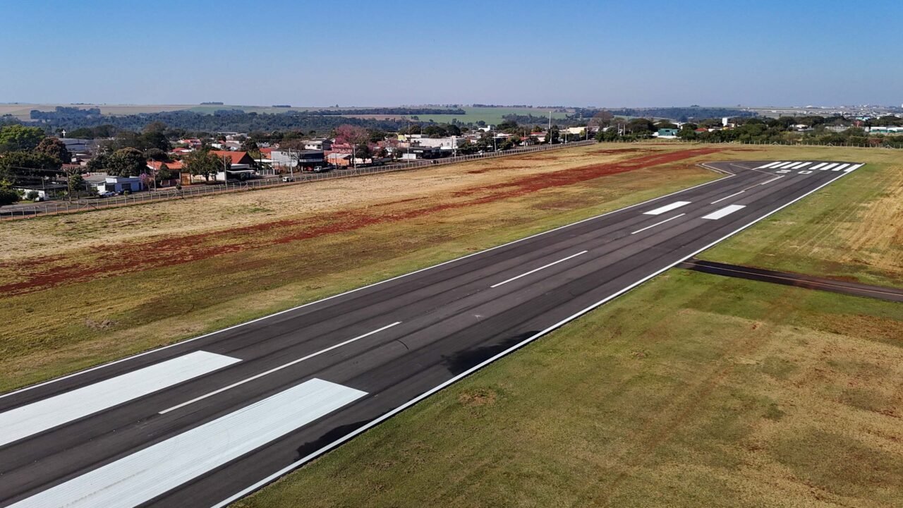 Nova pista do Aeroporto de Campo Mourão