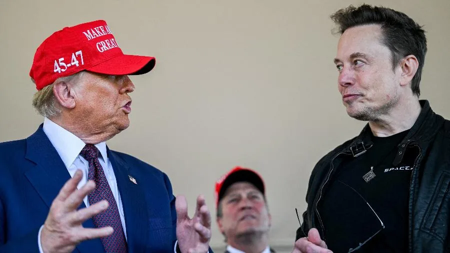 Donald Trump ou Elon Musk: Uma Análise da "Inteligência" e da "Razão" no Cenário Político-Empresarial