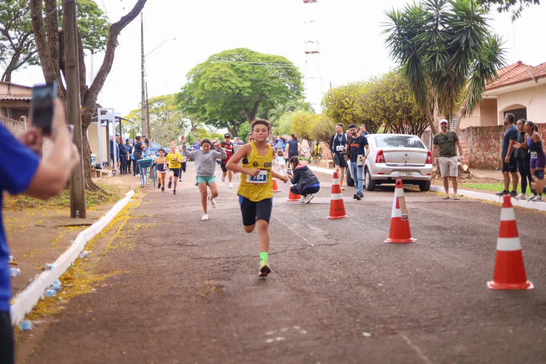 Com ‘Maringá + Cidadania’ e Prova Rústica, aniversário de 74 anos de Floriano reúne milhares de pessoas