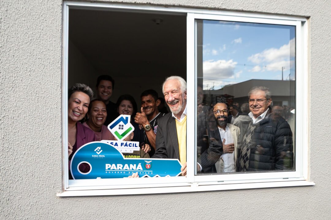 Casa Fácil Paraná: Darci Piana entrega residencial com 128 apartamentos para atender famílias de Londrina