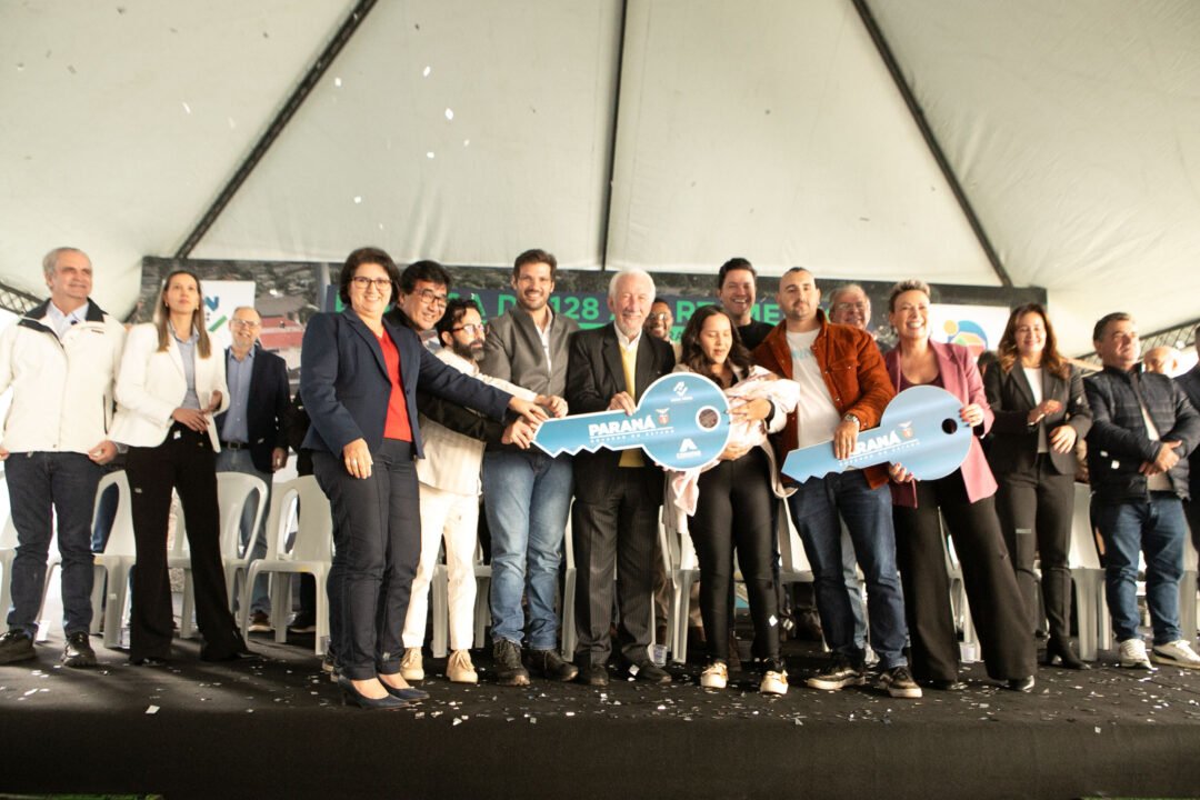 Casa Fácil Paraná: Darci Piana entrega residencial com 128 apartamentos para atender famílias de Londrina