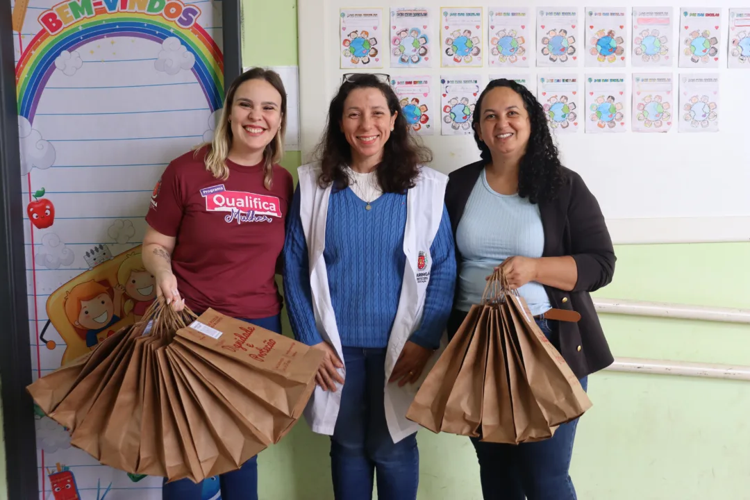 Maringá Fortalece Dignidade e Proteção com Distribuição de Absorventes e Ações Antiviolência