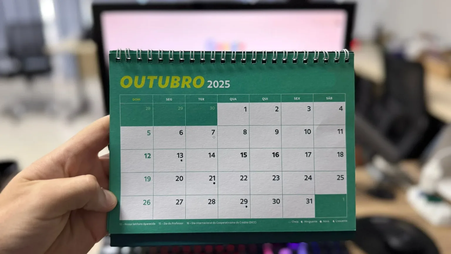 15 de Outubro é Feriado? Sim, saiba quem tem direito