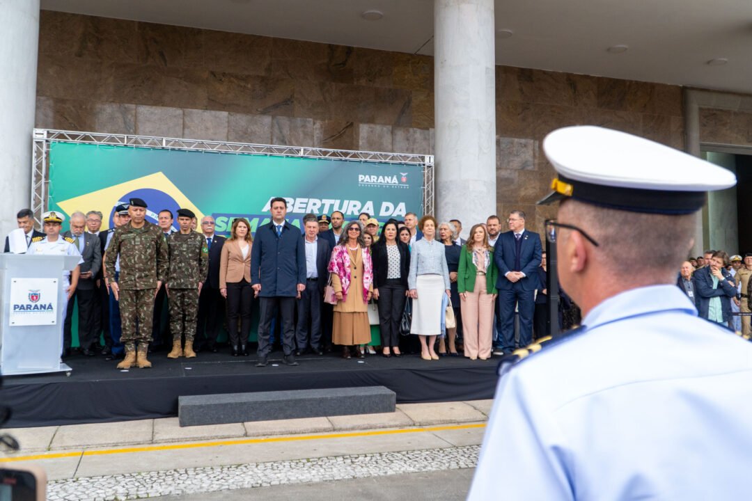 Cerimônia no Palácio Iguaçu celebra a independência e o início da Semana da Pátria