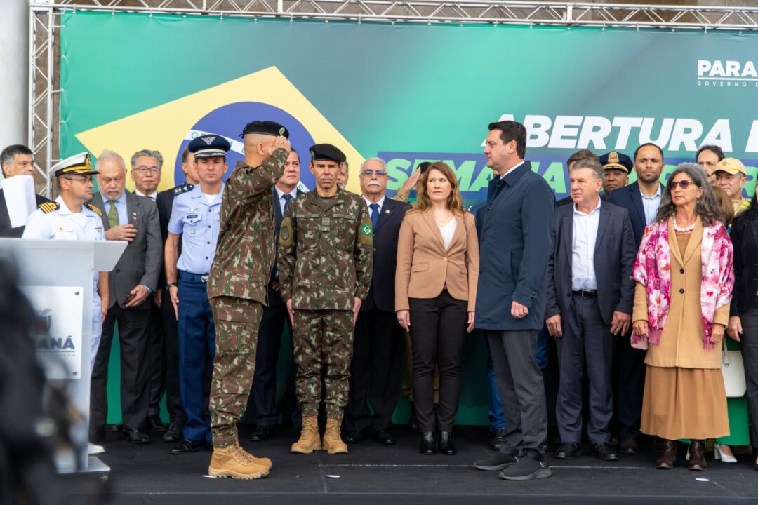 Cerimônia no Palácio Iguaçu celebra a independência e o início da Semana da Pátria