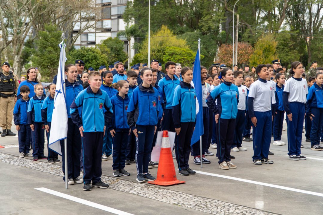 Cerimônia no Palácio Iguaçu celebra a independência e o início da Semana da Pátria