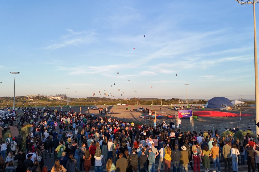 Segunda maior copa de balonismo do Brasil movimenta turismo em Castro e região