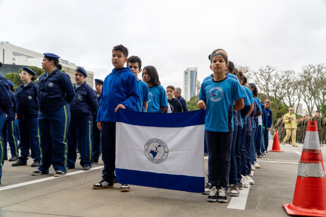 Cerimônia no Palácio Iguaçu celebra a independência e o início da Semana da Pátria
