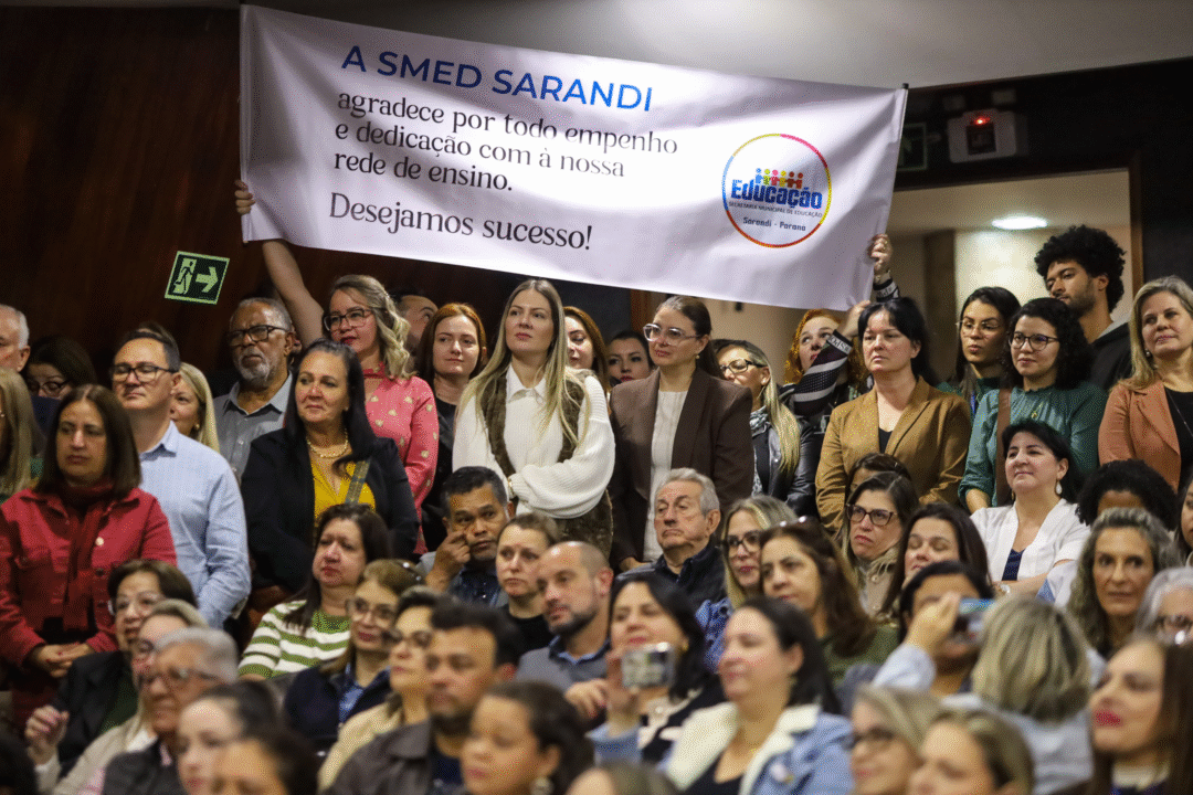 Adriana Palmieri é empossada como secretária de Educação de Maringá