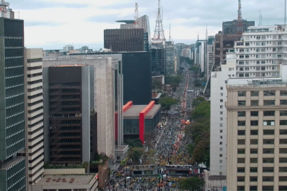 Ao vivo do 7 de Setembro: Acompanhe a manifestação "Reaja, Brasil" diretamente da Avenida Paulista