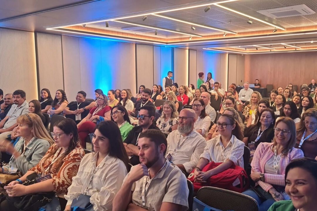 Viaje Paraná encerra agosto com 3,9 mil profissionais do turismo capacitados no Brasil