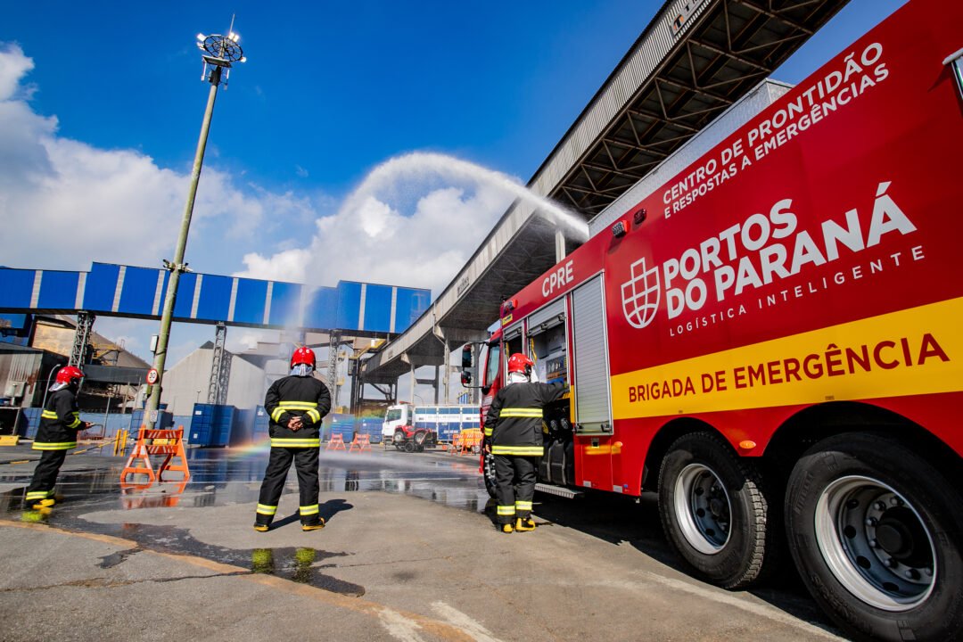 Portos do Paraná investe R$ 27 milhões em alta tecnologia para atendimento a emergências