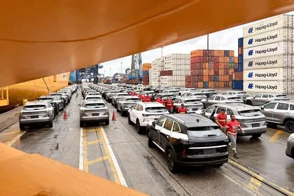 Porto de Paranaguá lidera movimentação nacional de veículos em setembro