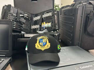 PCP recebe kits Cellebrite de R$1,2 milhão do MPPR para avançar na investigação digital no Paraná, agilizando a recuperação de dados e a perícia criminal.