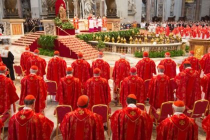 Habemus Papam: Robert Francis Prevost é eleito Papa Leão XIV