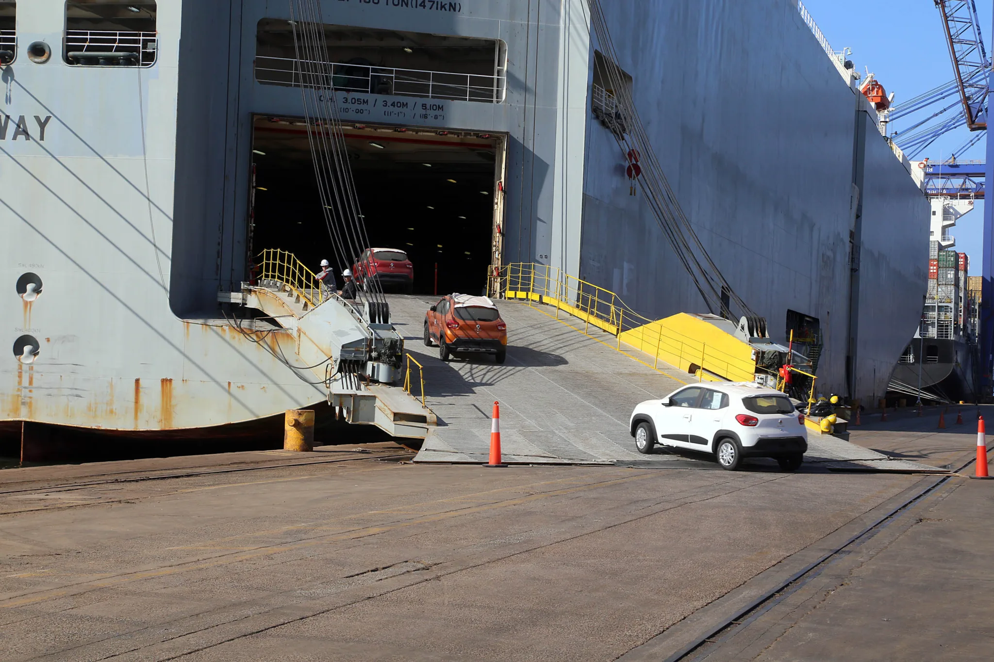 Exportações do Paraná Disparam: Automóveis Lideram Crescimento de 73,7%