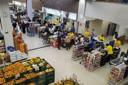 Comércio varejista do Paraná