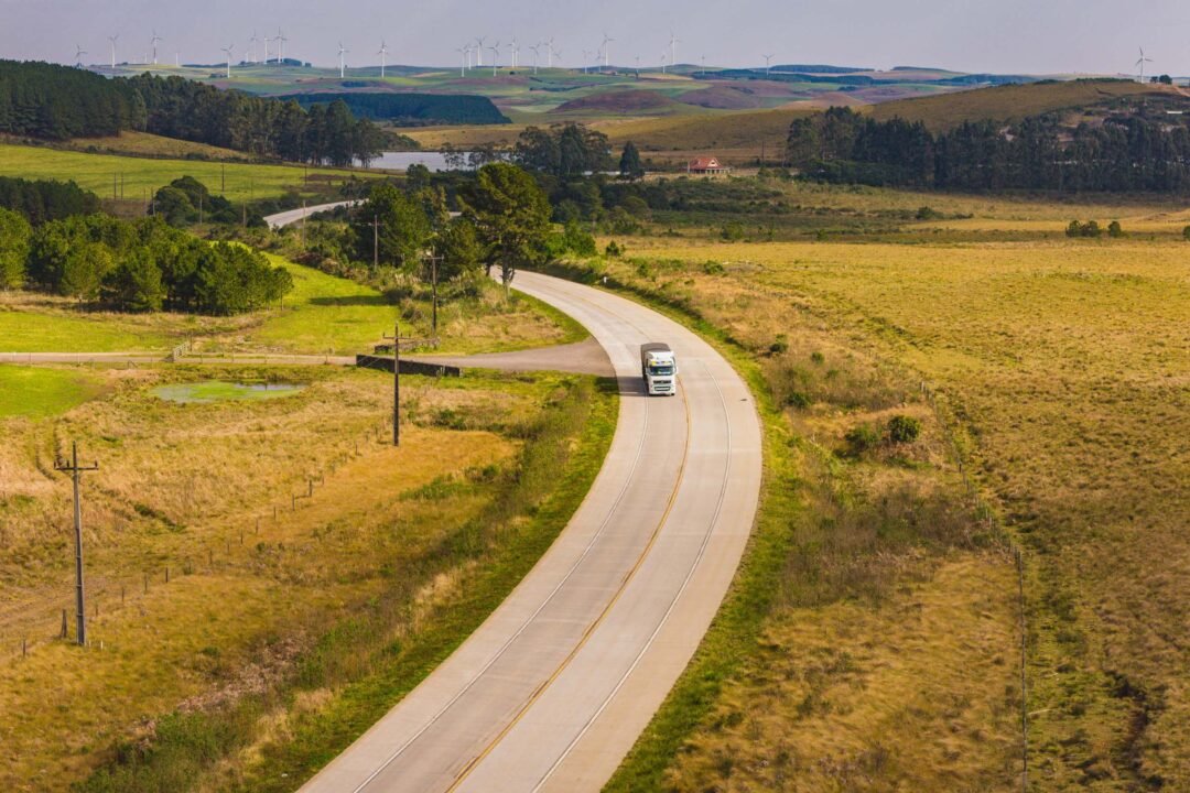 Governo conclui modernização da PRC-280 com 140 quilômetros de concreto