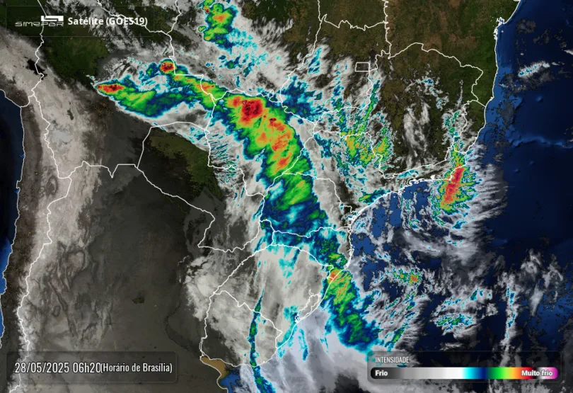 Frente fria avança pelo Paraná e traz queda acentuada nas temperaturas