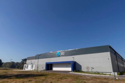 maior biofábrica de mosquitos do mundo de combate à dengue