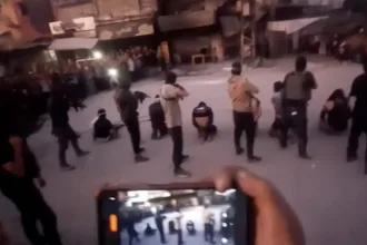 Execução em Praça Pública Aumenta Tensão em Gaza enquanto Hamas Confronta Rivais