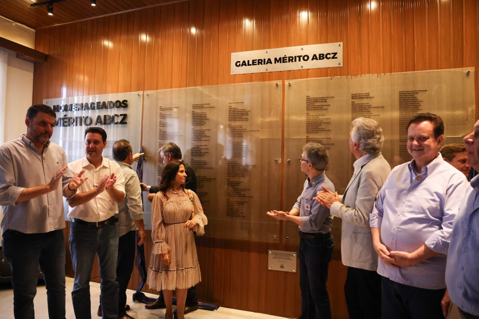 Paraná mostra força na pecuária durante a 90ª ExpoZebu em Minas Gerais