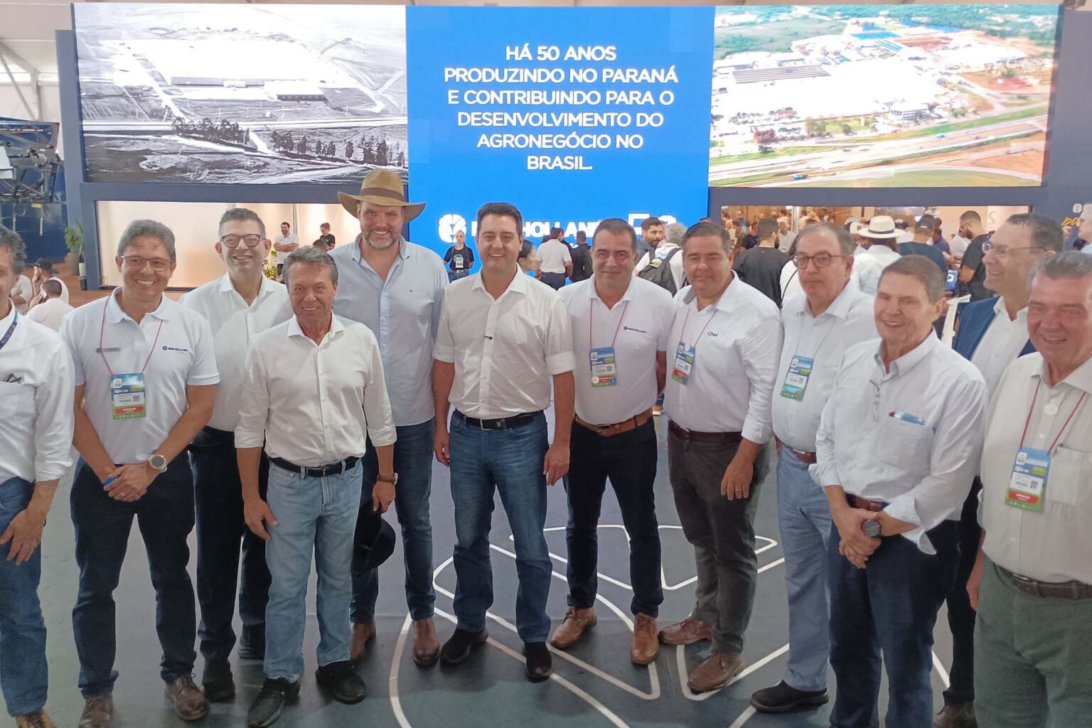 Ratinho Junior destaca modelo inovador do agro paranaense em visita à Agrishow
