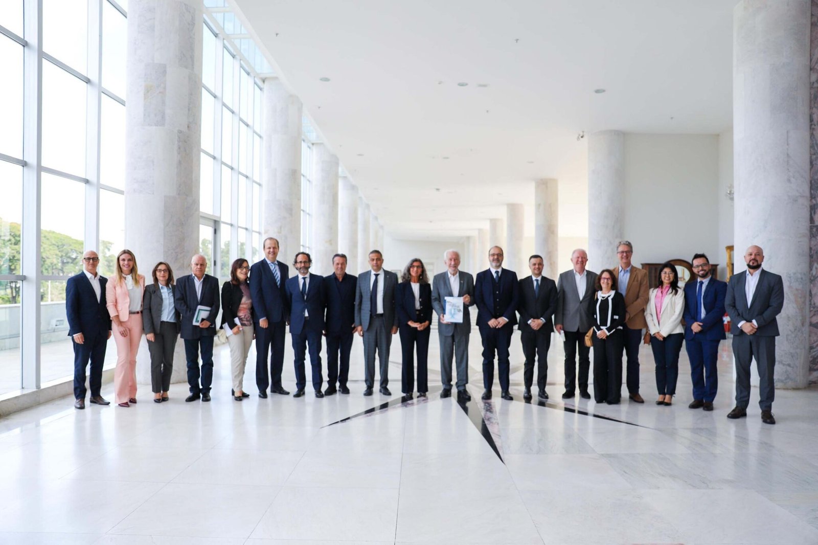 Paraná assina acordos com região italiana da Emilia-Romagna