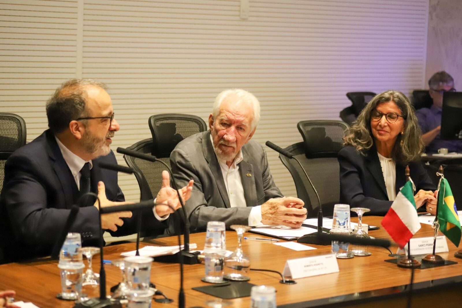 Paraná assina acordos com região italiana da Emilia-Romagna