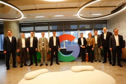 Tecnologia e gestão: Ratinho Junior firma parceria com Google para impulsionar IA na gestão pública