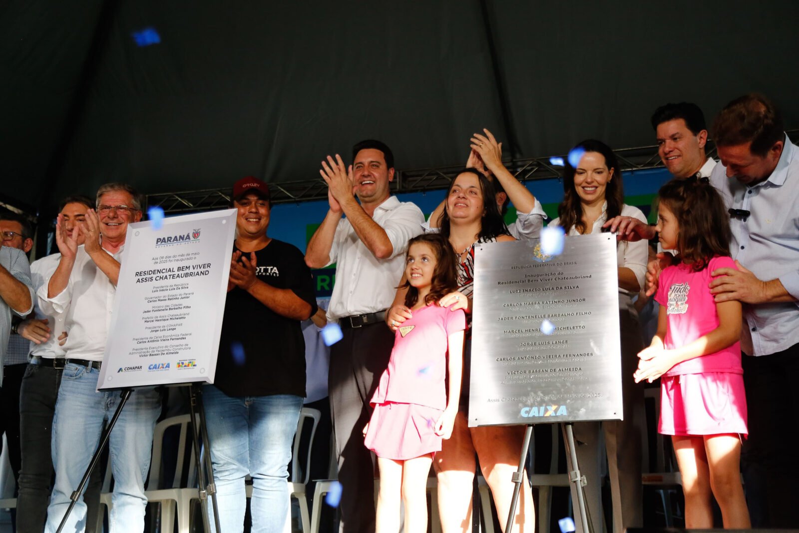 Ratinho Junior inaugura bairro planejado com 371 casas em Assis Chateaubriand