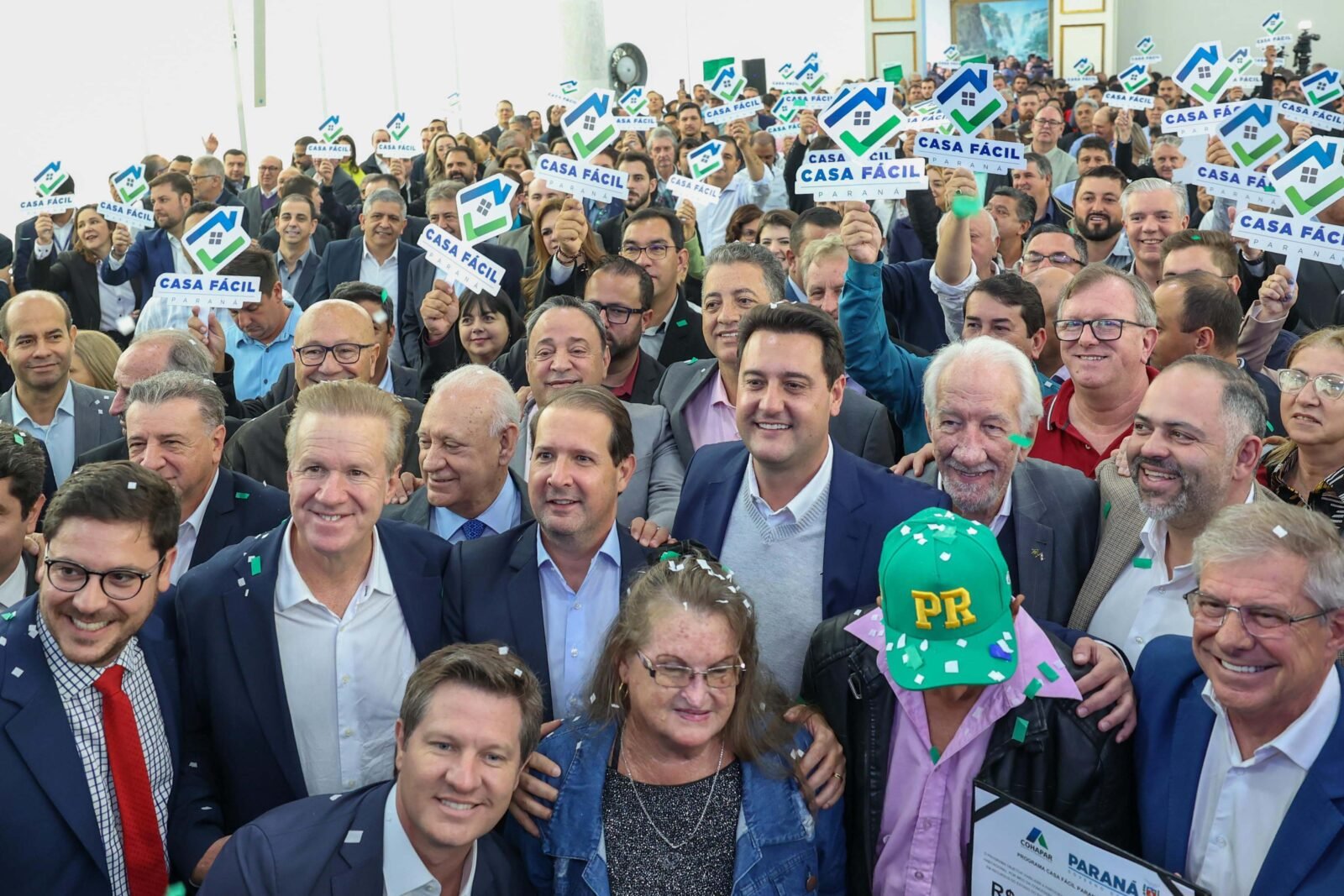 Casa Fácil Paraná destina R$ 533 milhões para habitação em municípios pequenos