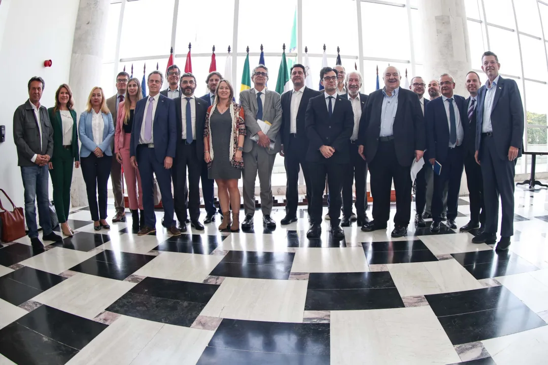 Futuro promissor! Governador recebe comitiva europeia para fortalecer investimentos!