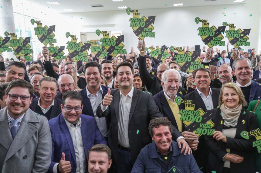 Paraná amplia programa Asfalto Novo, Vida Nova e investe R$ 580 milhões na pavimentação urbana