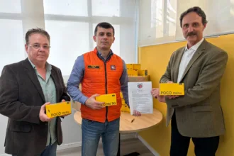 Estado equipa Defesa Civil com 1.000 celulares para fortalecer comunicação com municípios